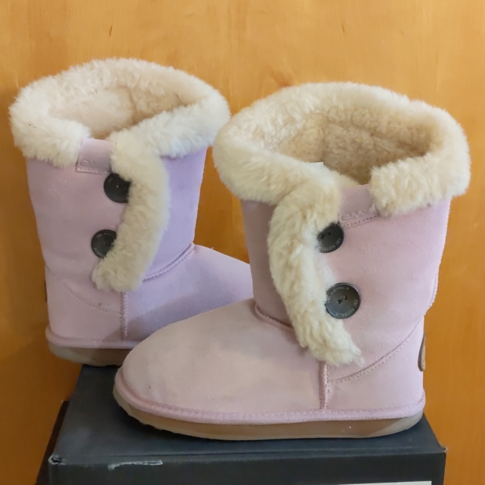 Emu Boots - Picture 3 of 7